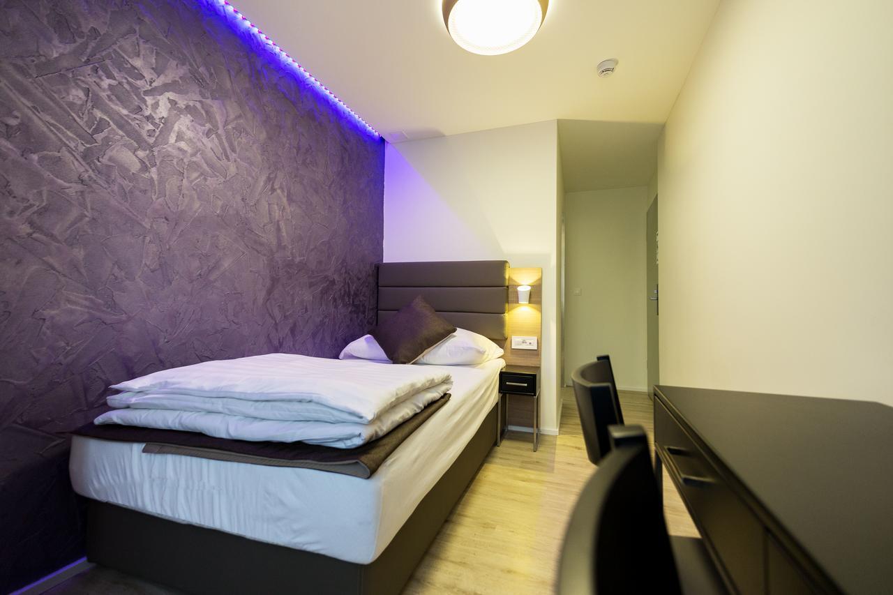 Hotel Sleep & Go Self-Check-In Zúrich Exterior foto